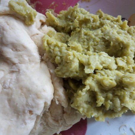 Krok 2 - Focaccia z bobem foto