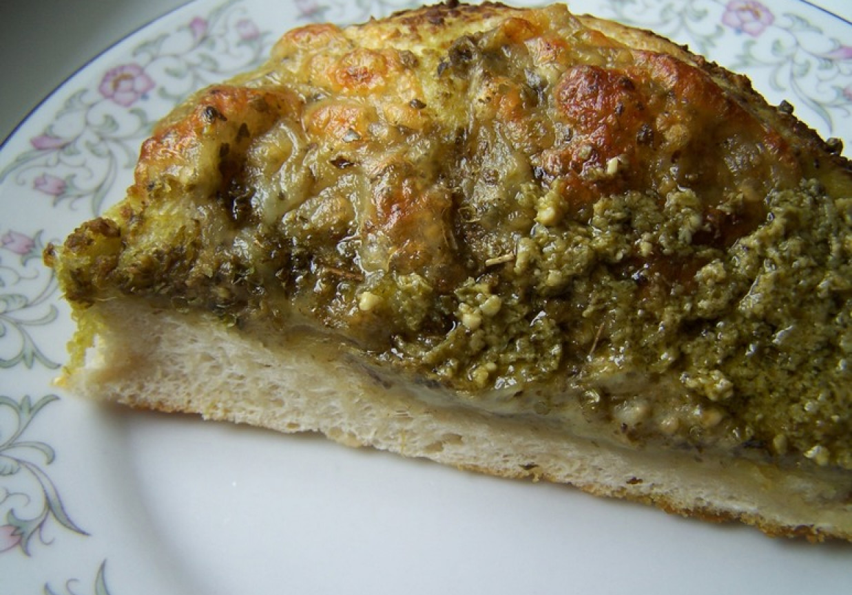 focaccia z pesto i mozzarellą DoradcaSmaku.pl