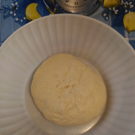 Krok 5 - Foccacia z czarnymi winogronami foto