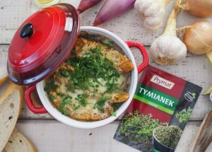 Jak zrobić francuską zupę cebulową? foto