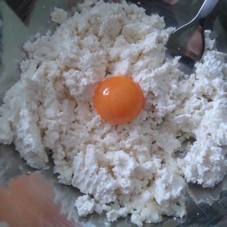 Krok 2 - Francuskie rożki z serem foto
