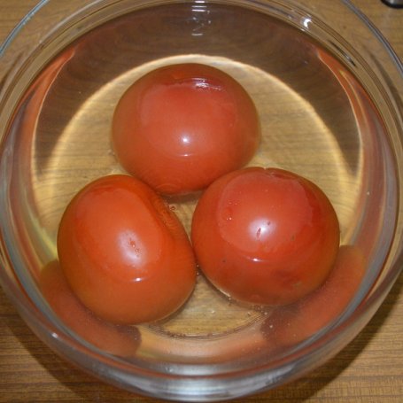 Krok 1 - Frittata z pomidorami i szpinakiem foto