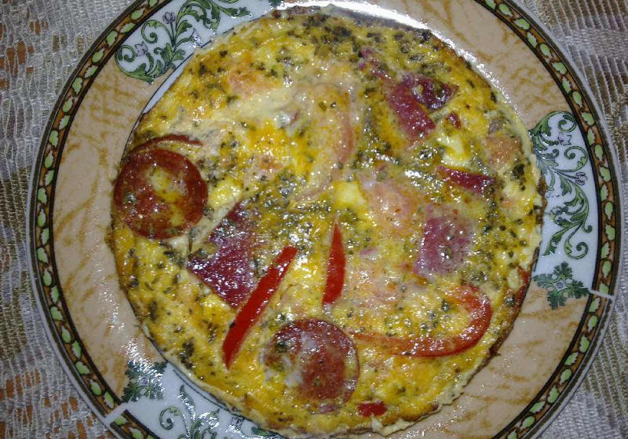 Frittata z salami DoradcaSmaku.pl