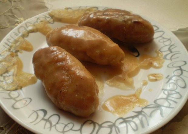 Fotografia przedstawiająca Frykadelki w sosie pieczeniowym