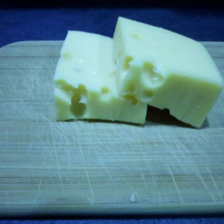 Krok 3 - Frytki z piekarnika z panierowanym serem foto