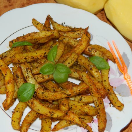 Krok 3 - Frytki z piekarnika foto