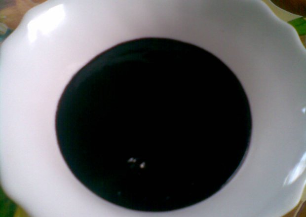 Fotografia przedstawiająca gaklaretka z czarnego bzu