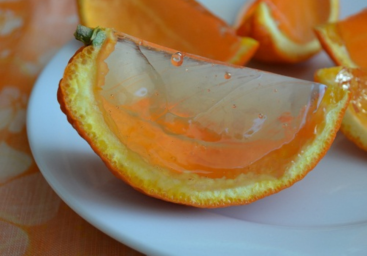 Galaretki w skórkach pomarańczy foto