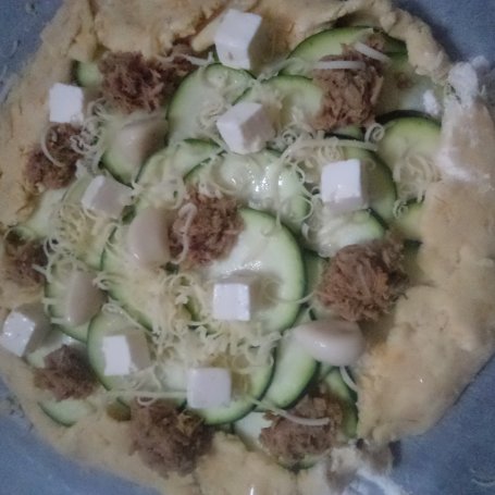 Krok 4 - Galette z cukinią i tuńczykiem :) foto