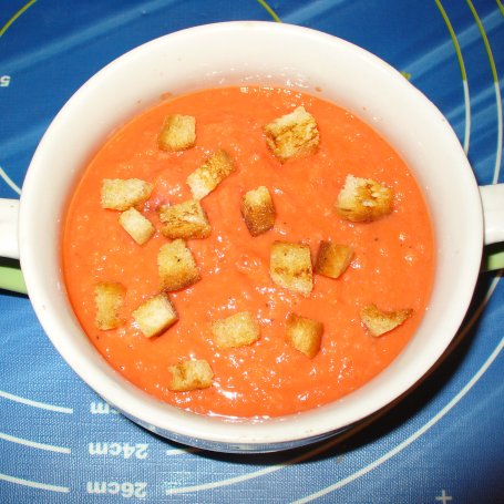 Krok 4 - Gaspacho z pomidorów , cebuli i papryki foto