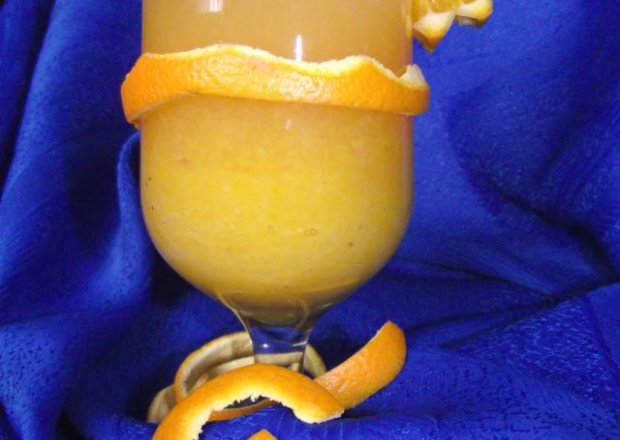 Fotografia przedstawiająca Gęsty sok pomarańczowy.