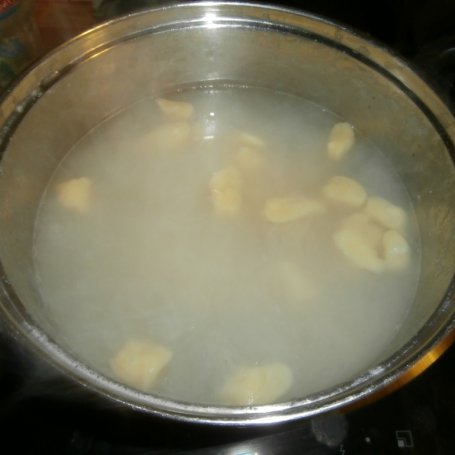 Krok 5 - gnocchi z suszonymi grzybami foto