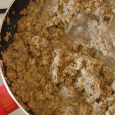 Krok 3 - Gołąbki z kaszą gryczaną i pieczarkami foto