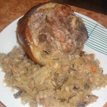 Krok 5 - Golonka w piwie. foto
