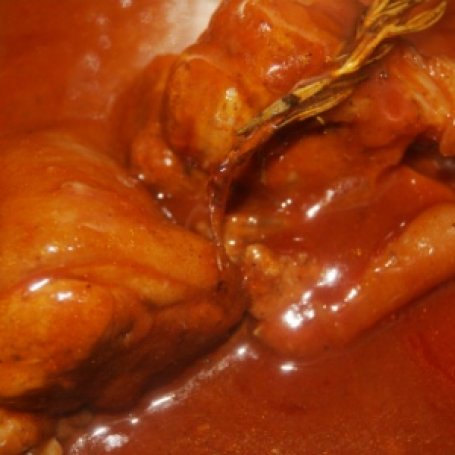 Krok 8 - Golonka wieprzowa w czerwonym sosie - podpiekana foto
