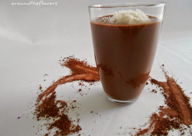 Fotografia przedstawiająca Gorąca czekolada w wersji fit