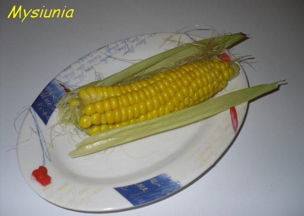 Fotografia przedstawiająca Gotowana kukurydza