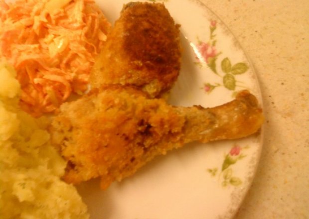 Fotografia przedstawiająca Gotowany kurczak w panierce