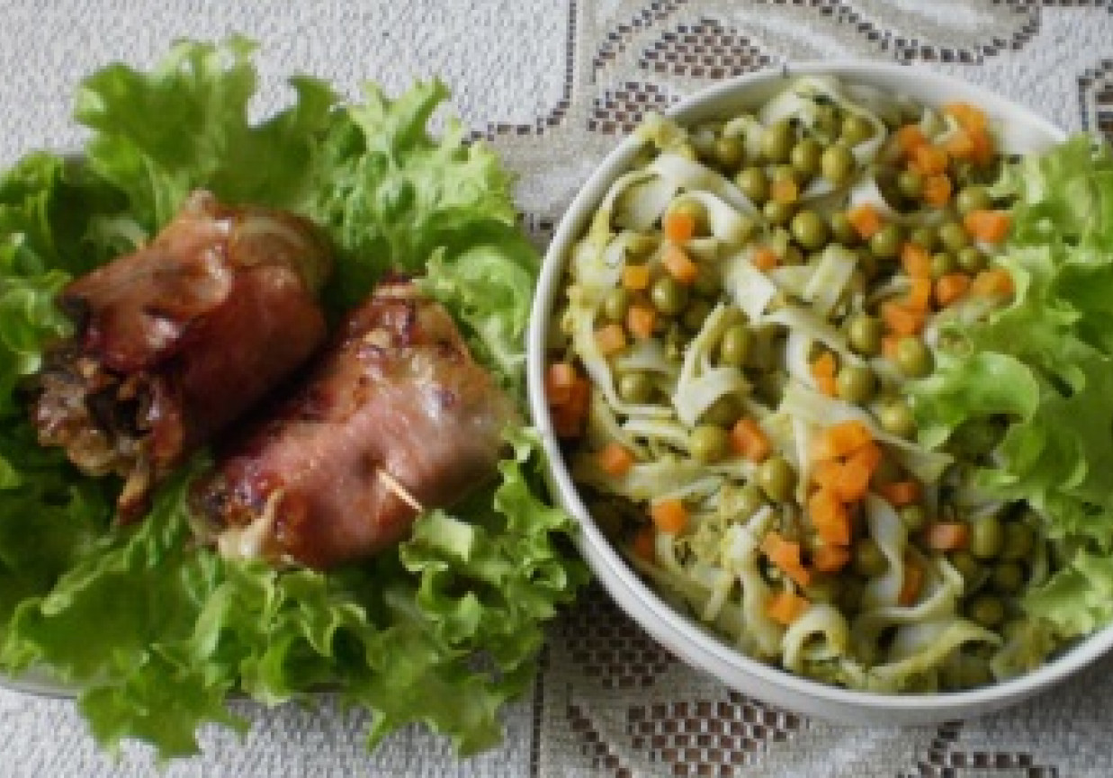 Gotowany kurczak w wędzonce : foto