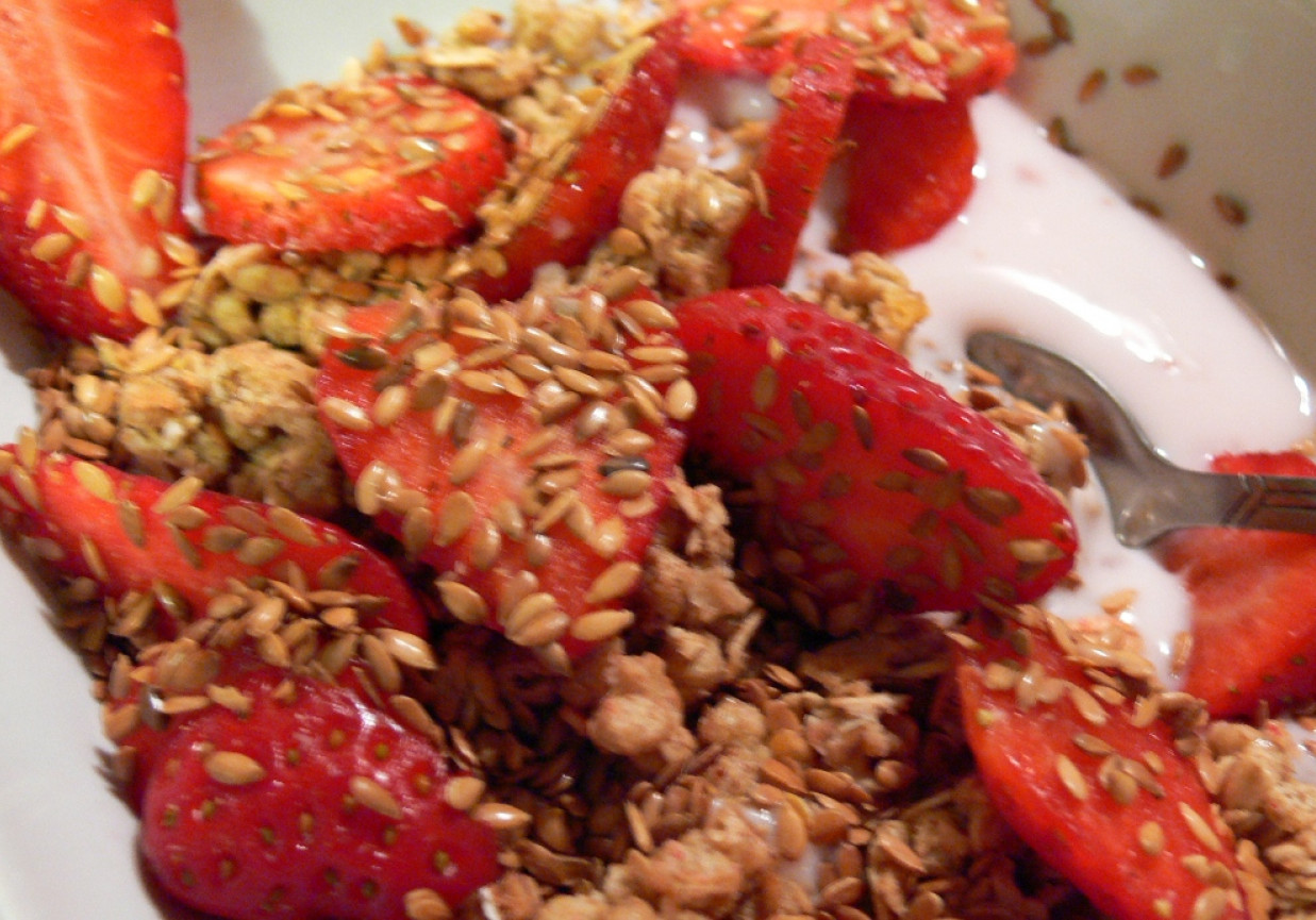 Granola podwójnie truskawkowa DoradcaSmaku.pl