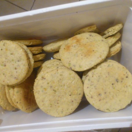 Krok 6 - Greckie ciasteczka z orzechami nerkowca i pistacjami foto
