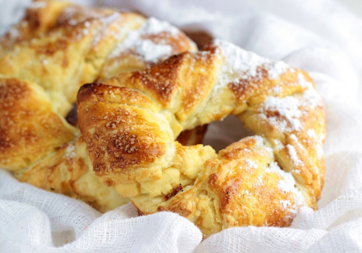 GRECKIE OBWARZANKI ( z ciasta kruchego i francuskiego ) foto