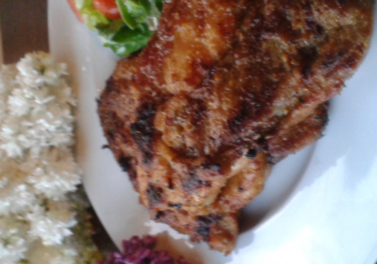Grillowana soczysta karkówka foto
