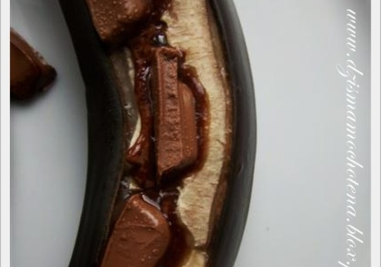 Grillowane banany z czekoladą foto