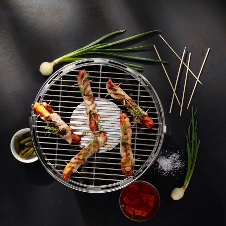 Krok 3 - Grillowane frankfurterki z żółtym serem i boczkiem duńskim foto