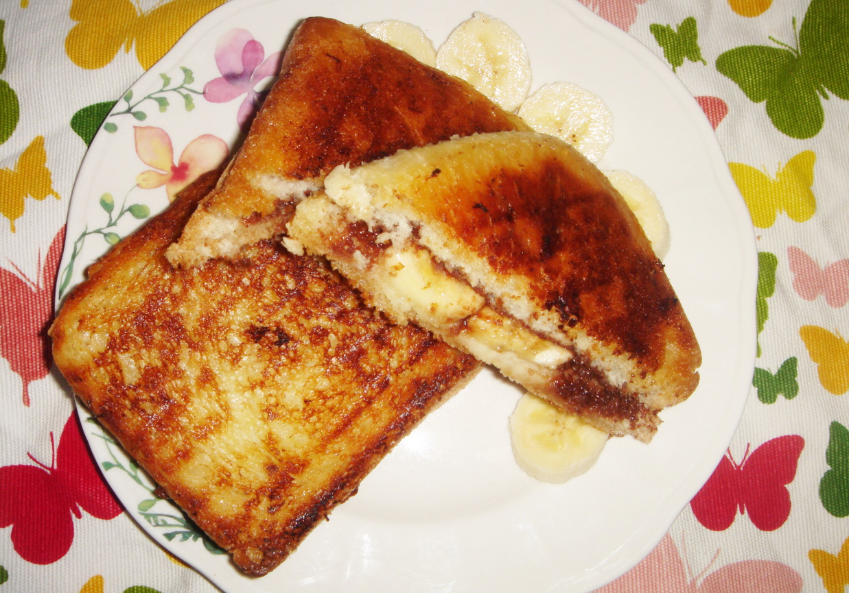 Grillowane tosty z nutellą i bananem foto