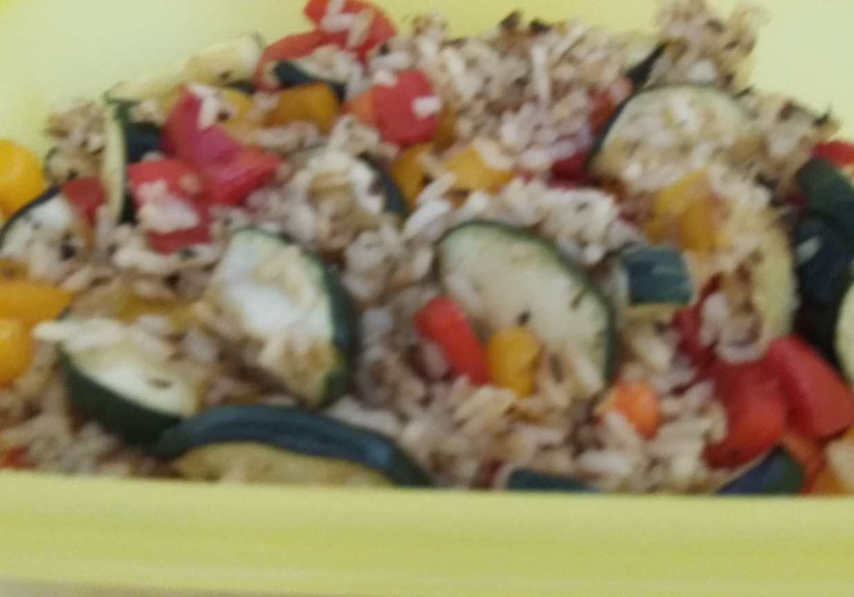 Grillowane warzywa z ryżem foto