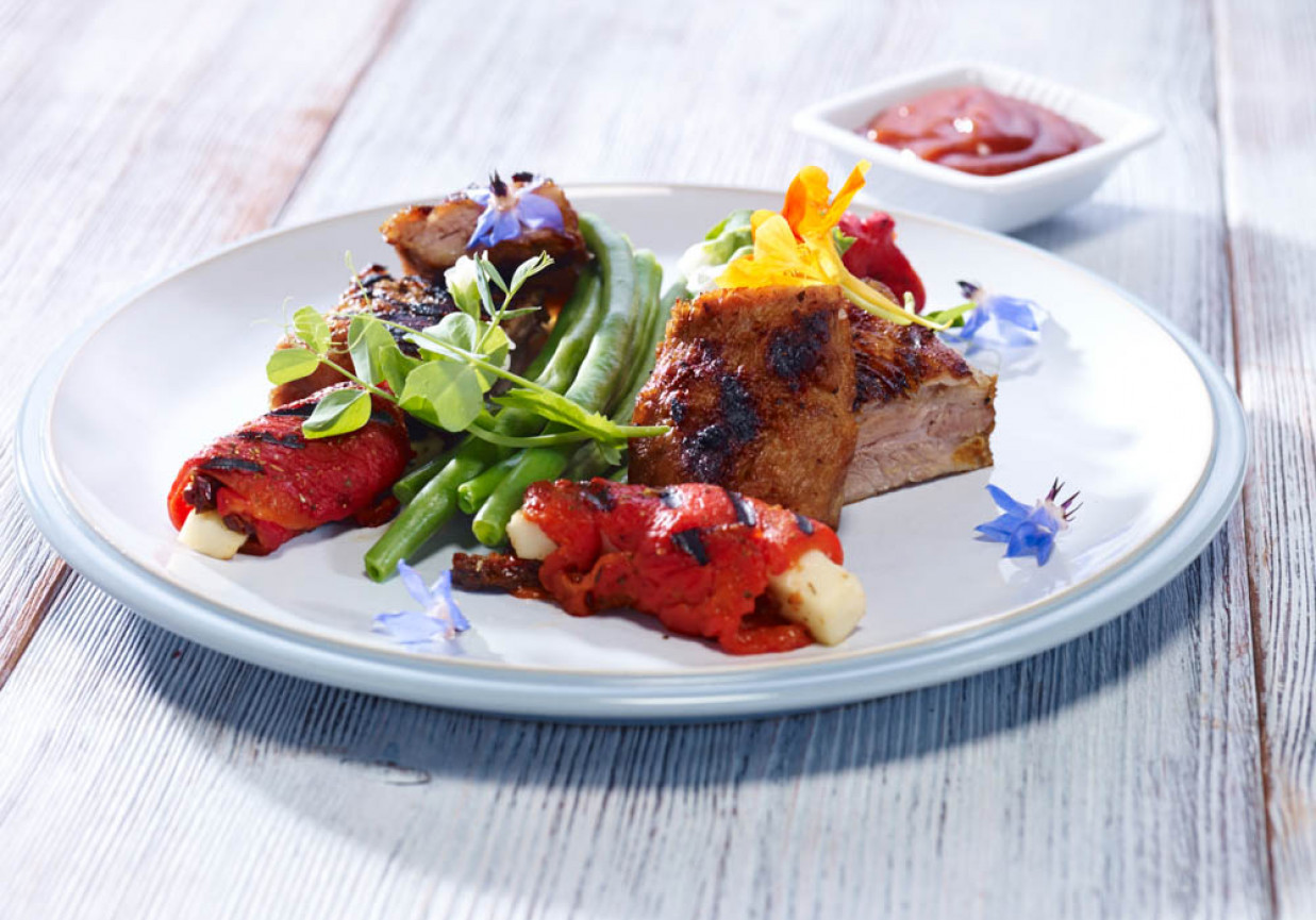 Grillowane żeberka wieprzowe z papryką foto