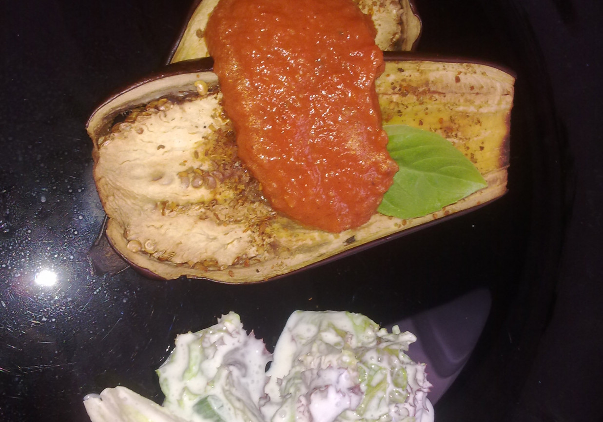 Grillowany bakłażan z pomidorami foto