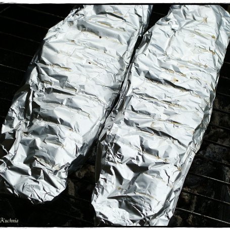 Krok 4 - GRILLOWANY PSTRĄG W FOLII foto
