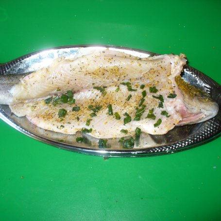 Krok 4 - Grillowany pstrąg foto