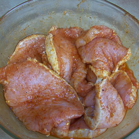 Krok 3 - Grillowany schab z serem podany na pieczarkach, czyli prosty przepis na niedzielny obiad :) foto