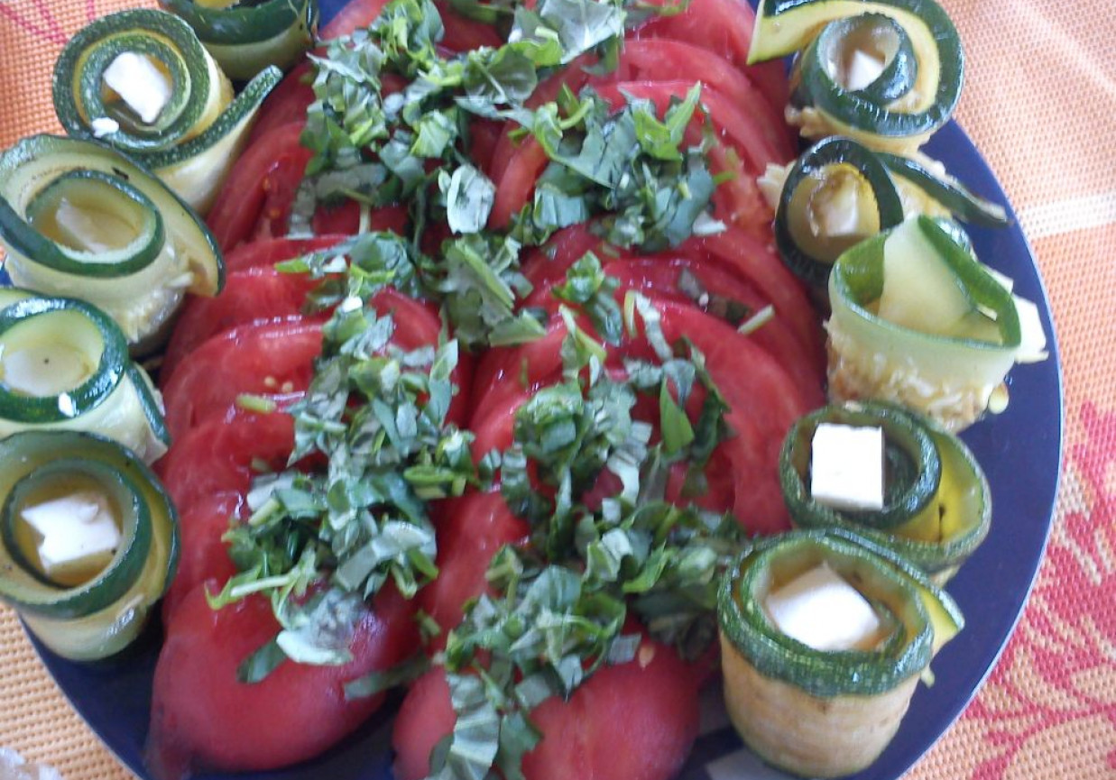 grilowana cukinia z fetą foto