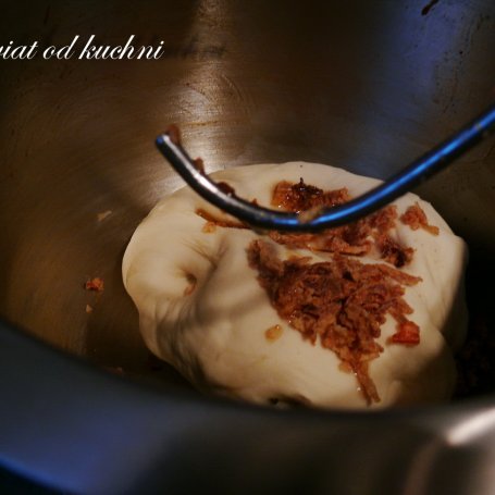 Krok 7 - Grissini z suszonymi pomidorami lub cebulką zapiekaną foto
