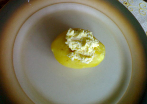 Fotografia przedstawiająca Grulki z pastą jajeczną