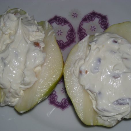 Krok 2 - gruszki w różowym winie nadziewane serkiem mascarpone foto