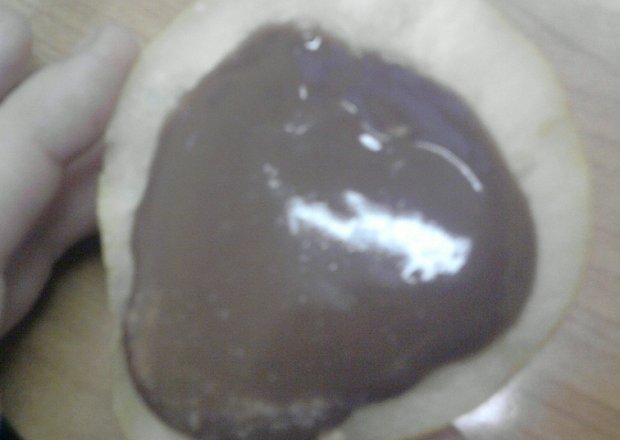 Fotografia przedstawiająca Gruszki z musem czekoladowym