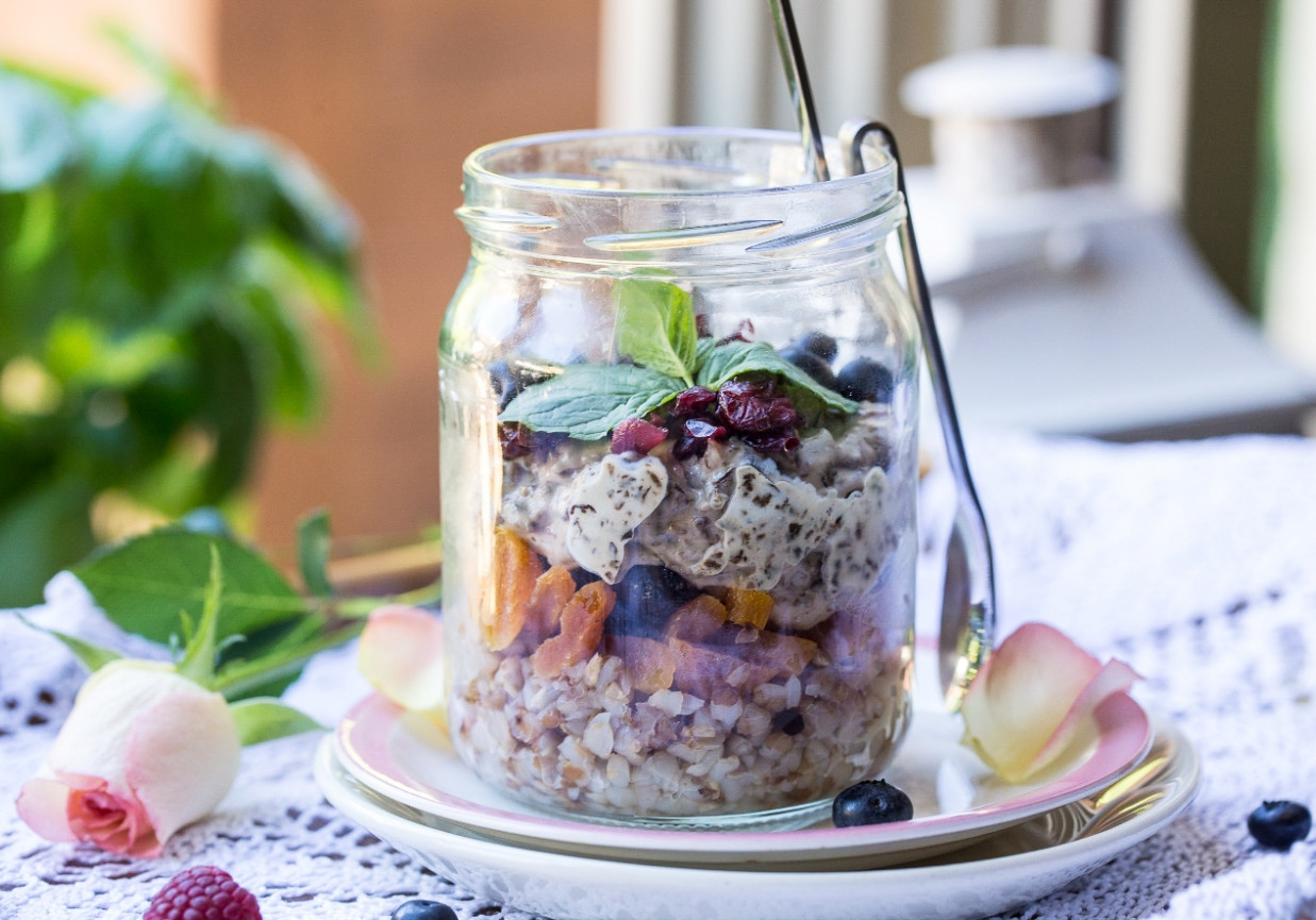 Gryczanka z twarożkiem śliwkowym foto