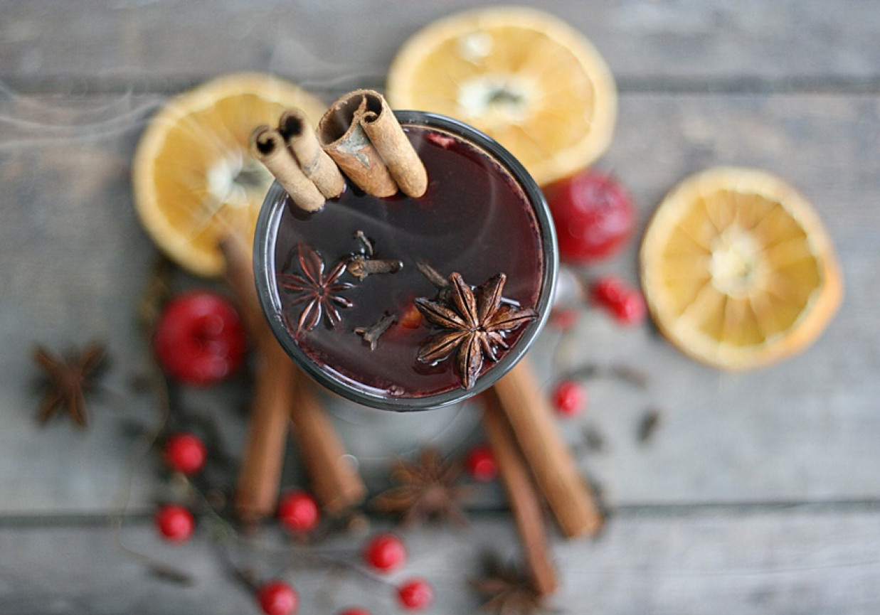 Grzane wino z miodem foto