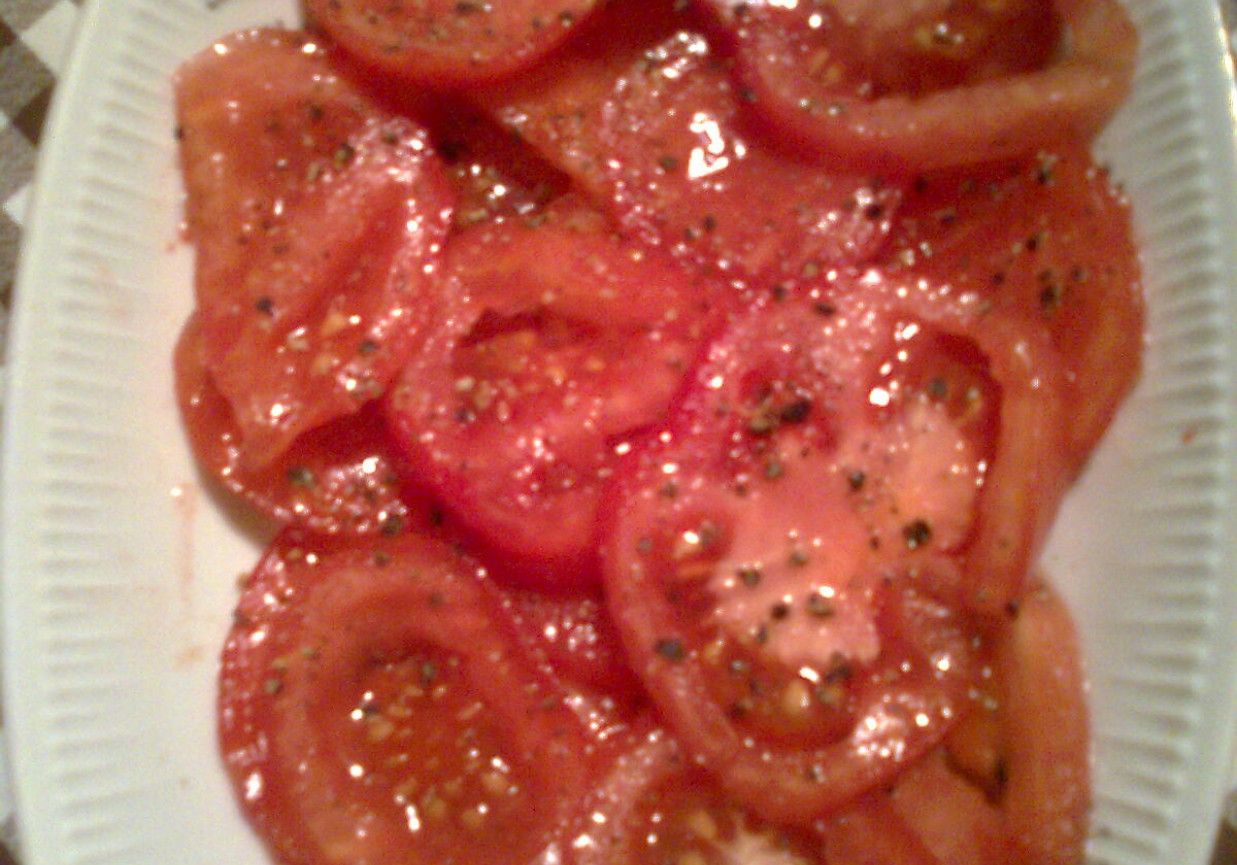 Grzanki z pomidorami foto