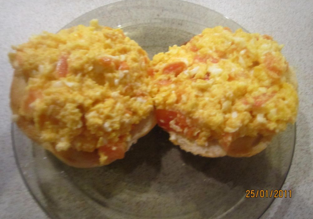 Grzanki z pomidorową jajecznicą foto