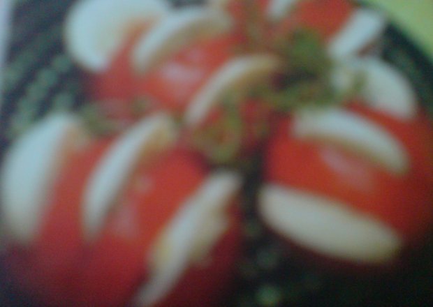 Fotografia przedstawiająca grzybki pomidorowe