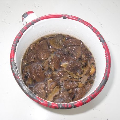 Krok 1 - Grzybowa zalewajka foto