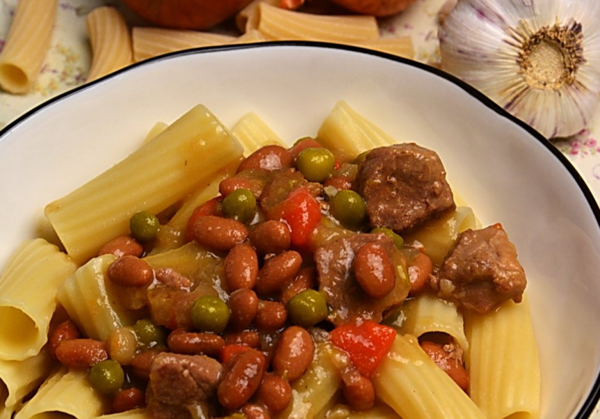 Gulasz Warzywno mi sny Z Makaronem DoradcaSmaku pl gulasz-warzywno-mi-sny-z-makaronem-doradcasmaku-pl