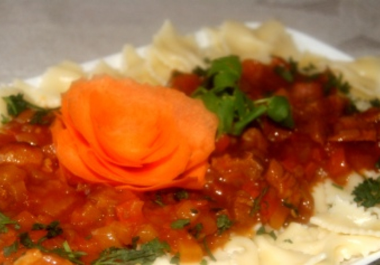 Gulasz wieprzowy z marchewką   : foto
