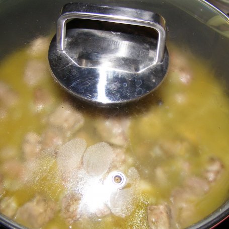 Krok 3 - gulasz z karkówki z garam masala... foto